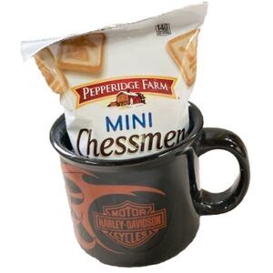 HARLEY DAVIDSON with Pepperidge Farm Mini Chessmen Butter Cookies GIFT SET